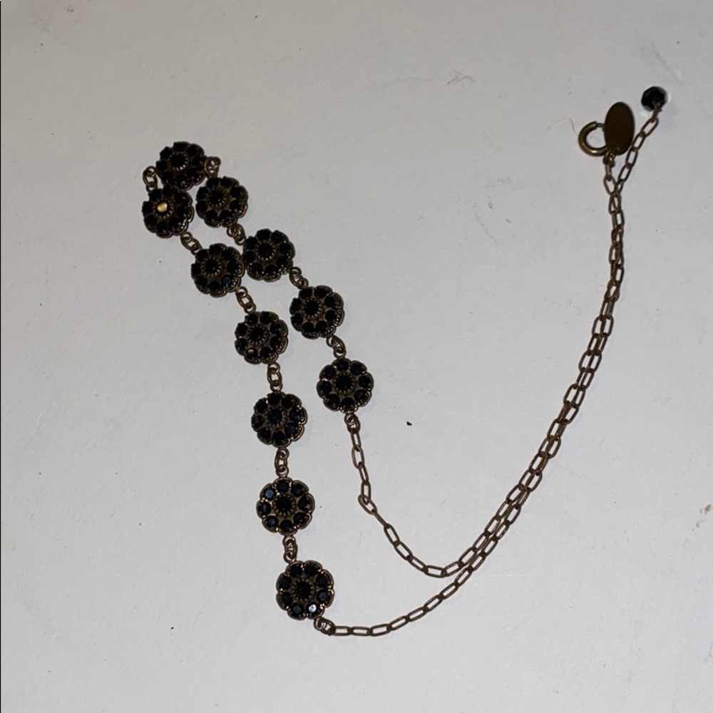 Flower necklace